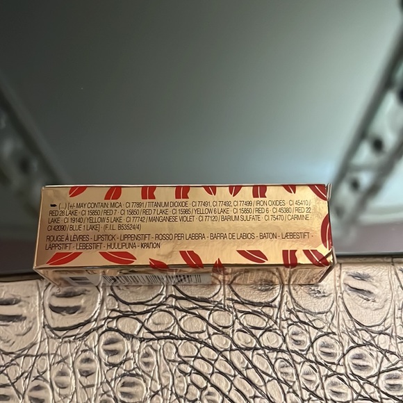 NIB! YSL Rouge Pur Couture Kiss & Love Collection Lipstick In Color #1. - Picture 9 of 11